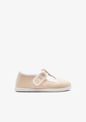 Baby´s Beige Canvas Respectful Mary Janes