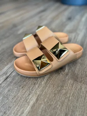 Bernarda Slides