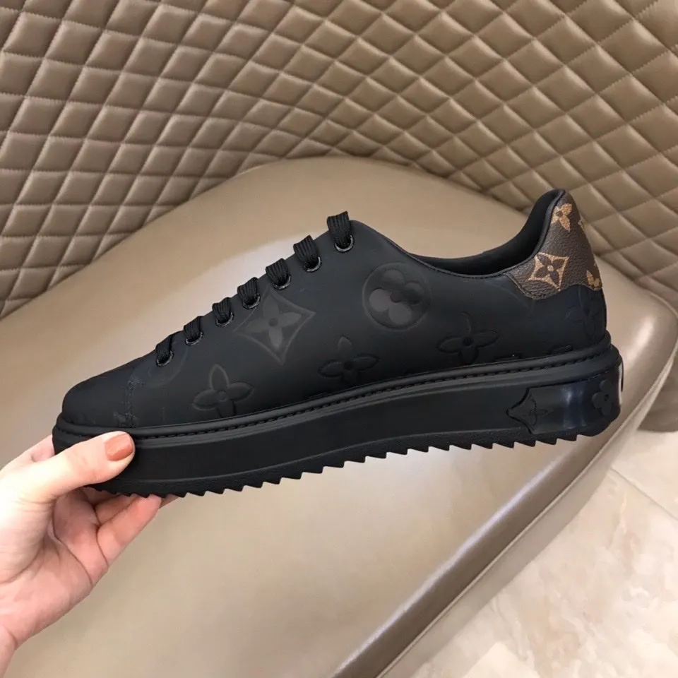 EI -LUV Casual Slip Black Sneaker