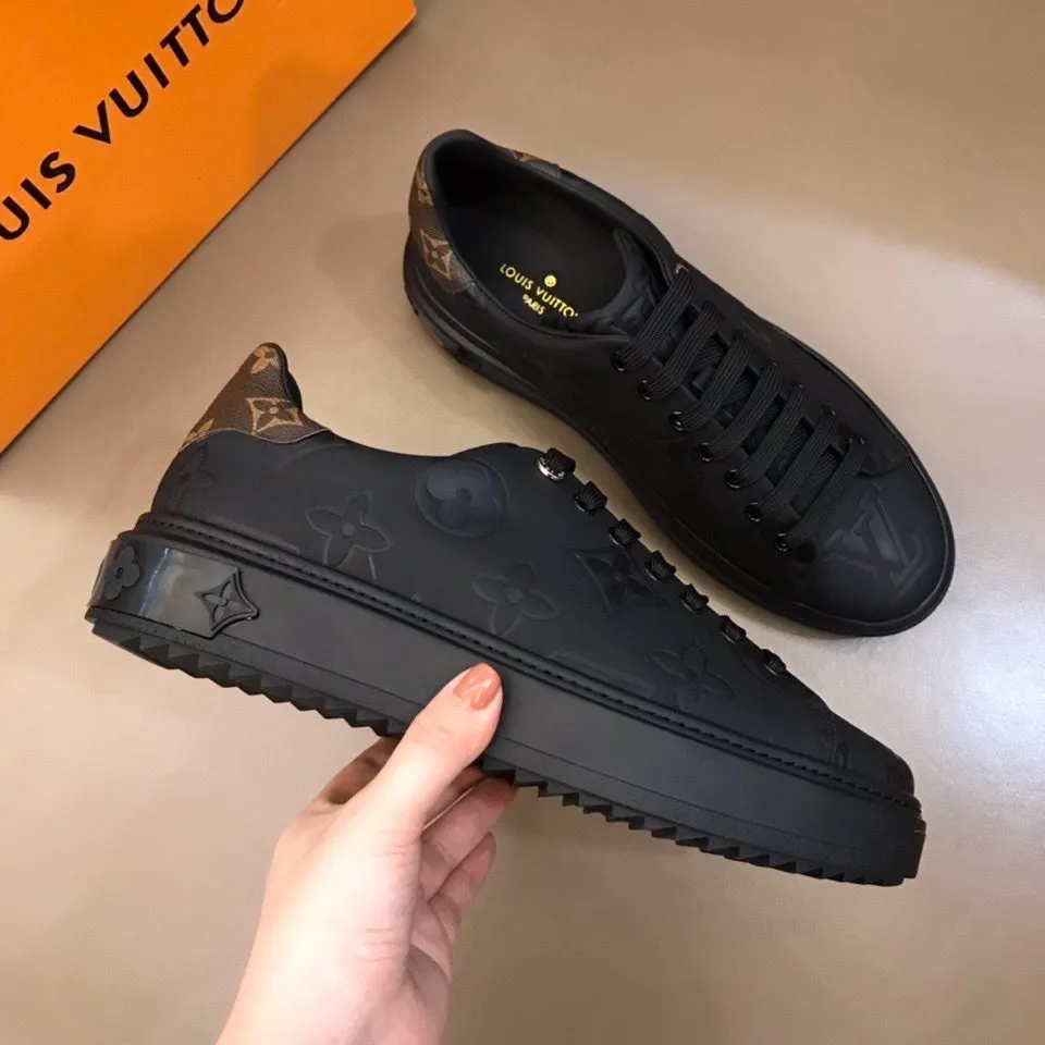 EI -LUV Casual Slip Black Sneaker