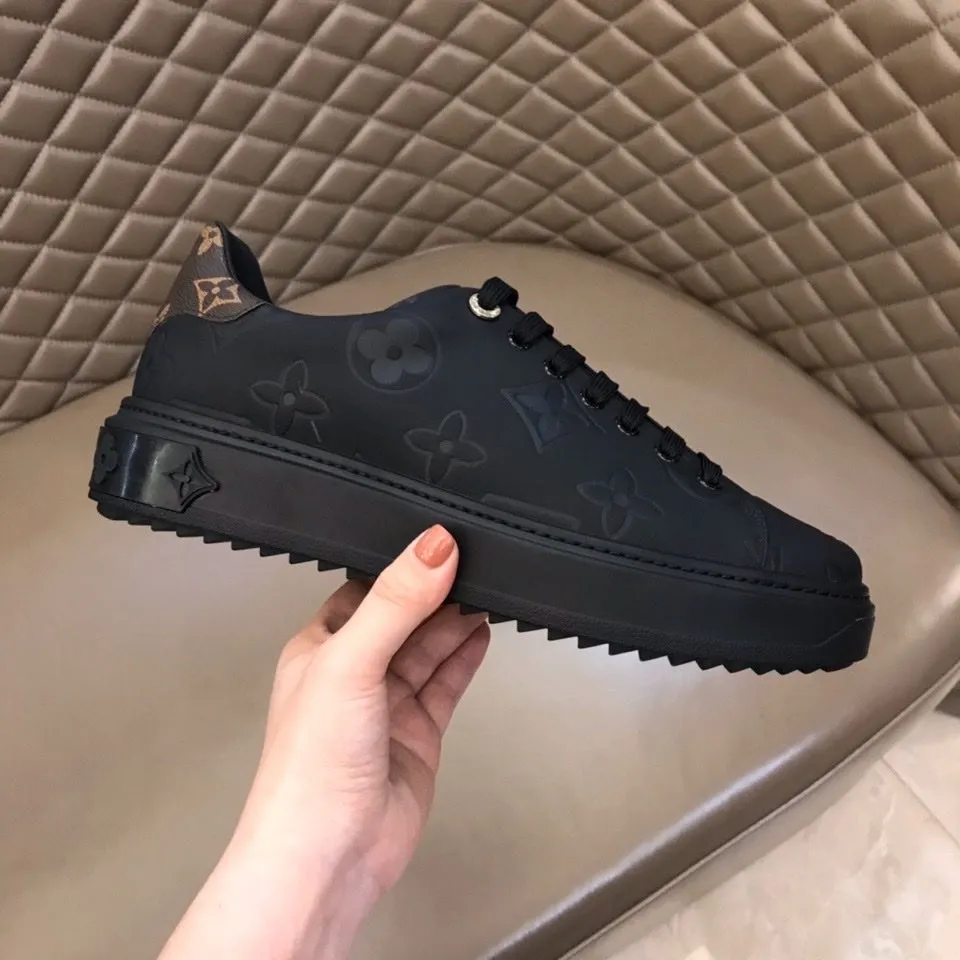 EI -LUV Casual Slip Black Sneaker